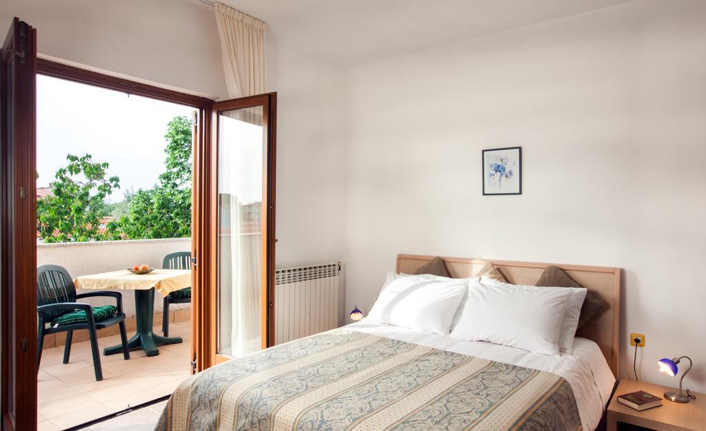 B&B Moderno Фажана Номер фото