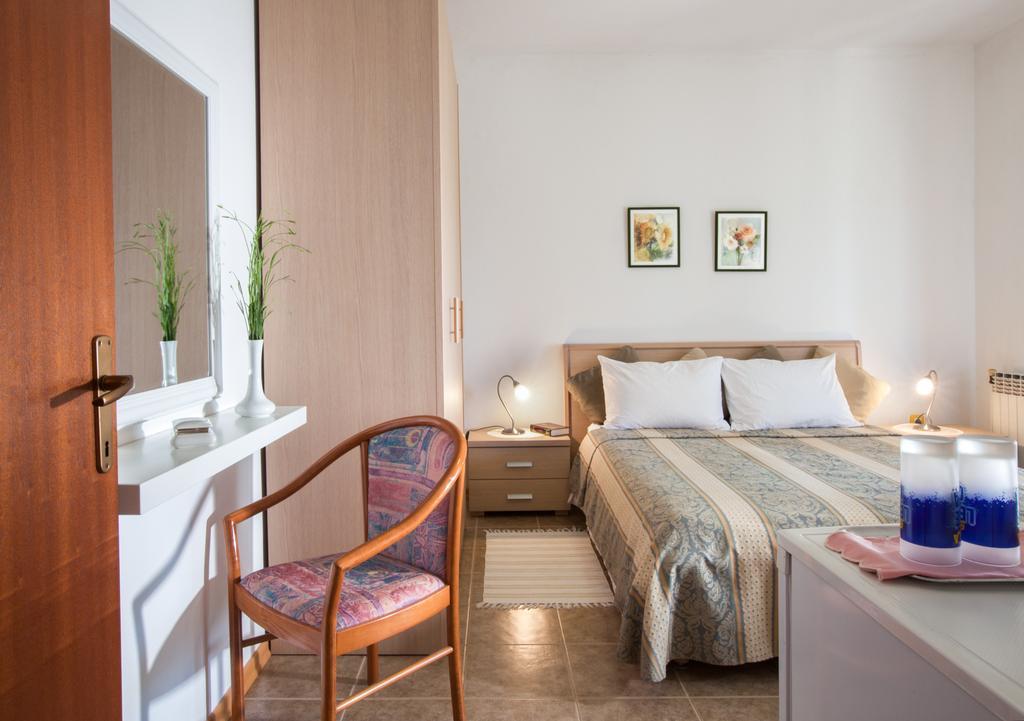 B&B Moderno Фажана Номер фото